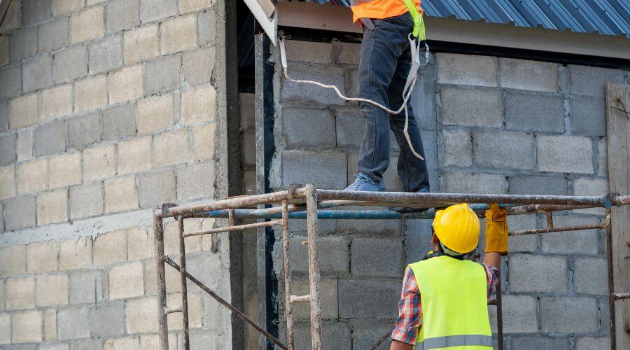Professional residential roofers in Halstad, MN